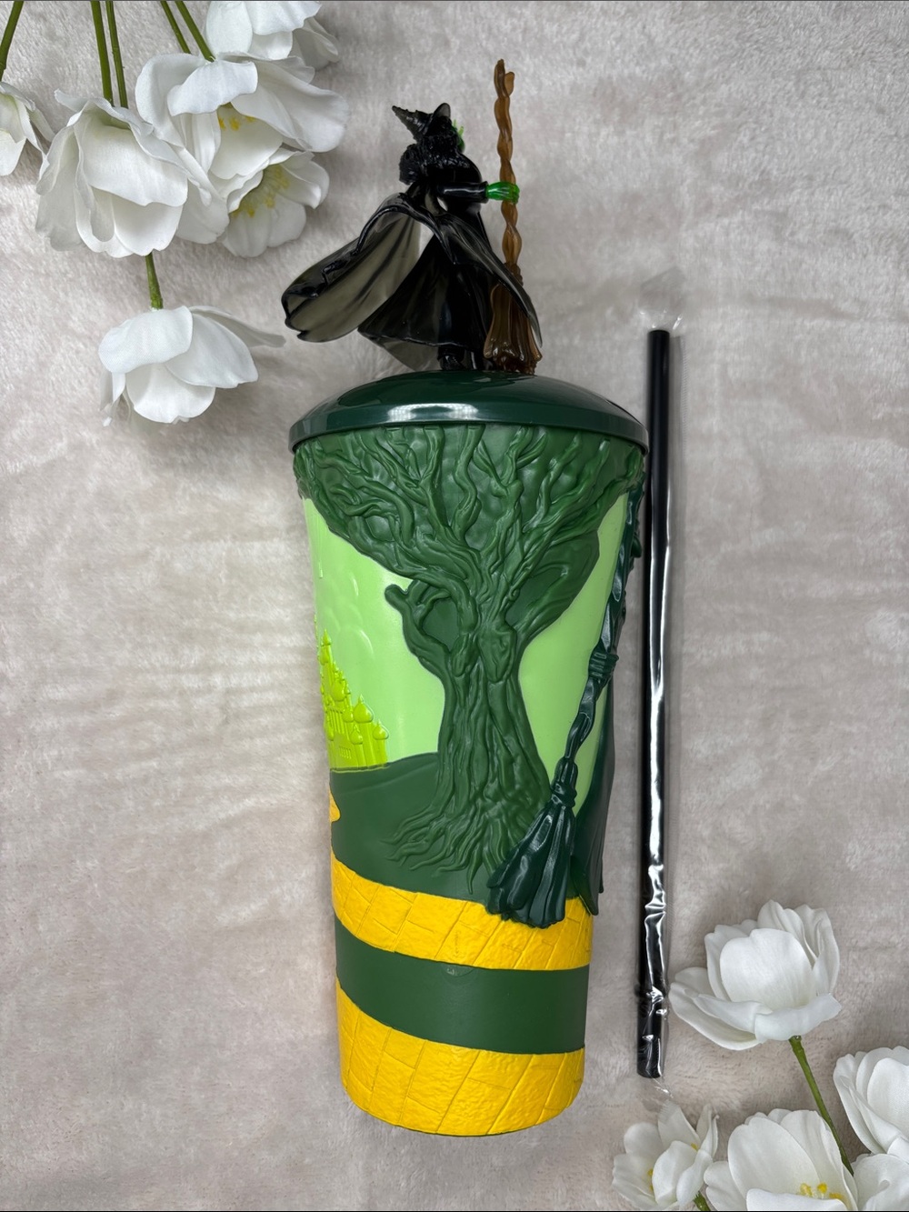 Wicked Elphaba AMC Theater Tumbler - Picture 4 of 10